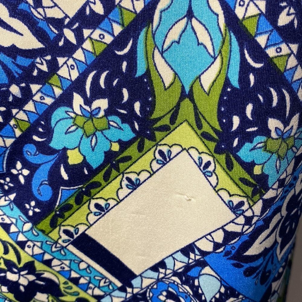 3/$10 item! Expresso Top  - Picture 2 of 2